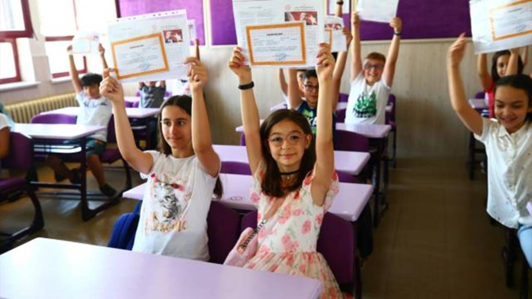 Yarıyıl (sömestr) tatili öncesi velilere kritik uyarı! Sakın çocuklarınıza bunu yapmayın! 10